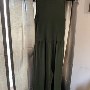 Sleeveless Olive Green Jumpsuit